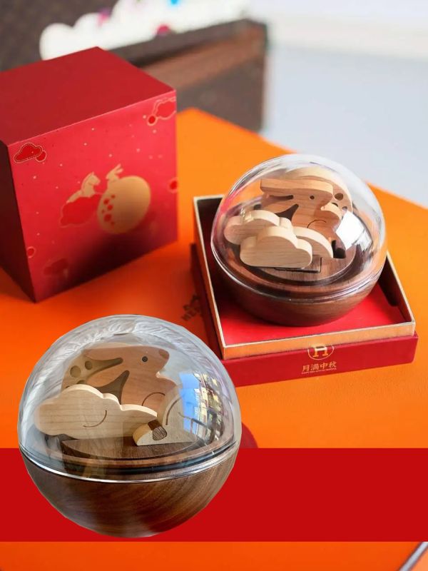 Versatile Titanium Cup Gift Hamper