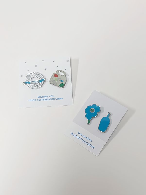 Metal Pin Badge Blue Bottle Style