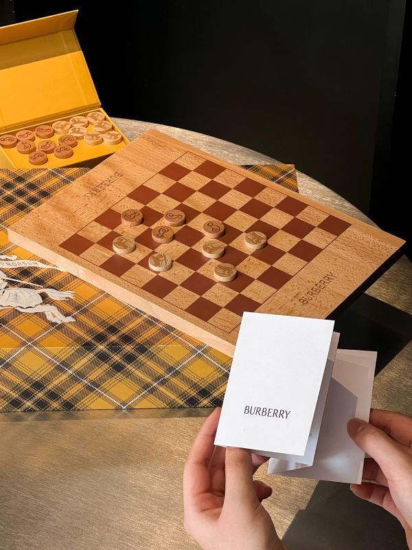 Customisable Draughts Gift Set