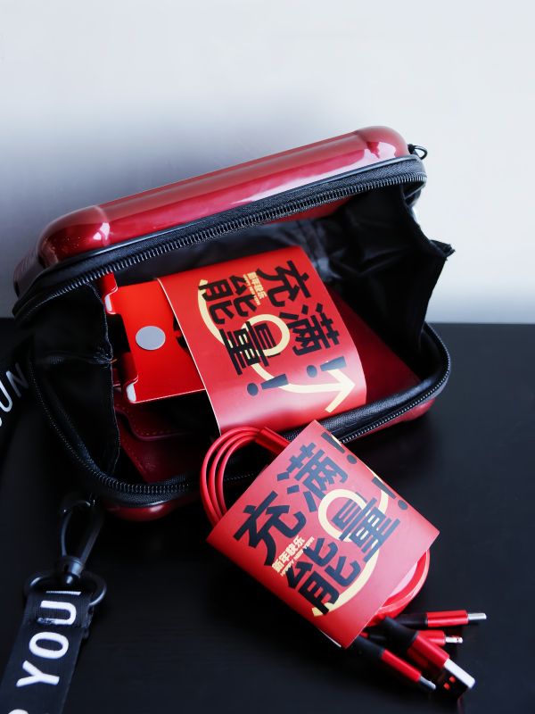  How Burgundy Suitcase Set Delighted Corporate Clients in Singapore