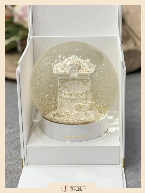 Professional Gift Customisation Process
