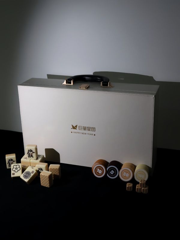 Luxury Lily Tea Hamper