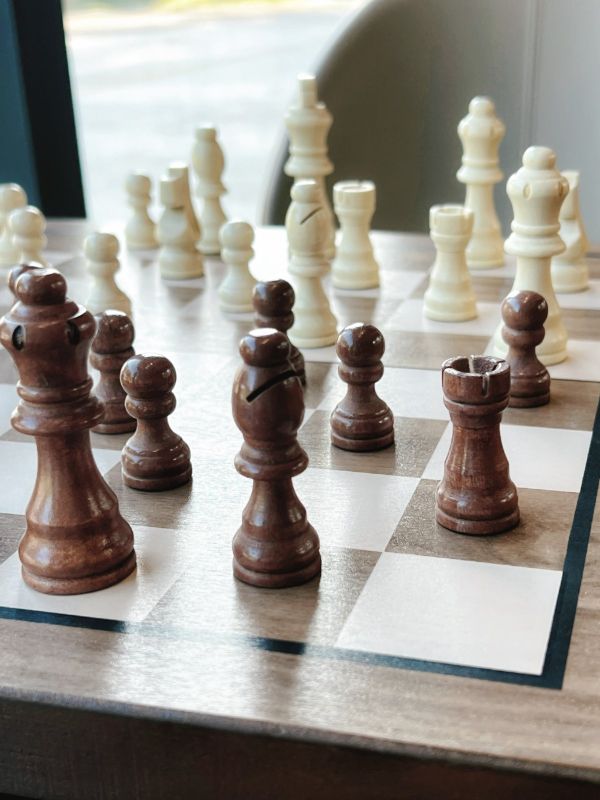  How Wooden Chess Set Strengthened Business Relationships in Singapore