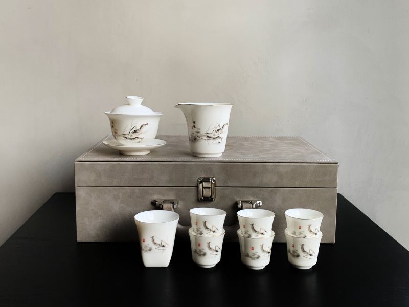  How Jade Tea Set Strengthened Client Bonds in Singapore