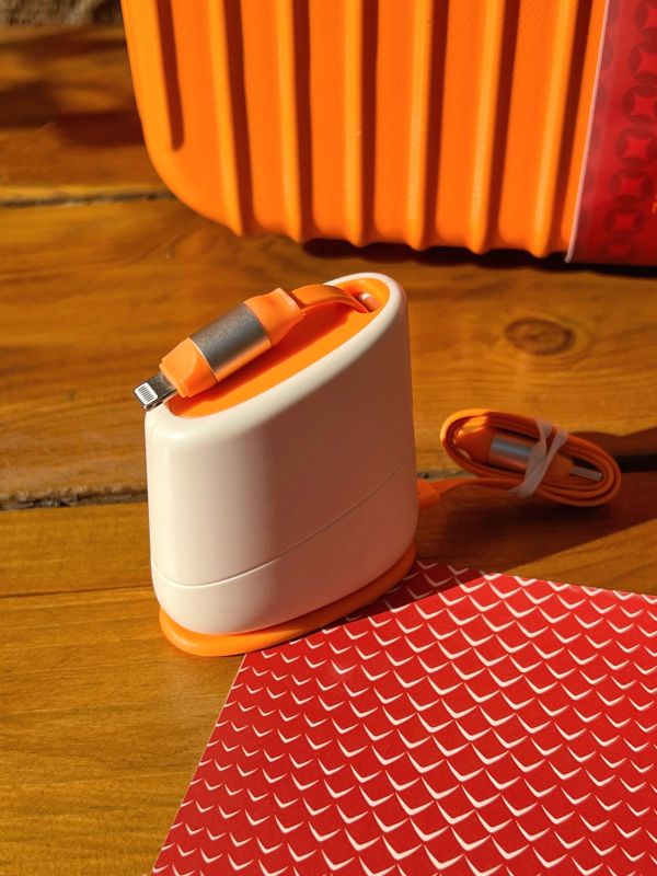Custom Orange Gift Service