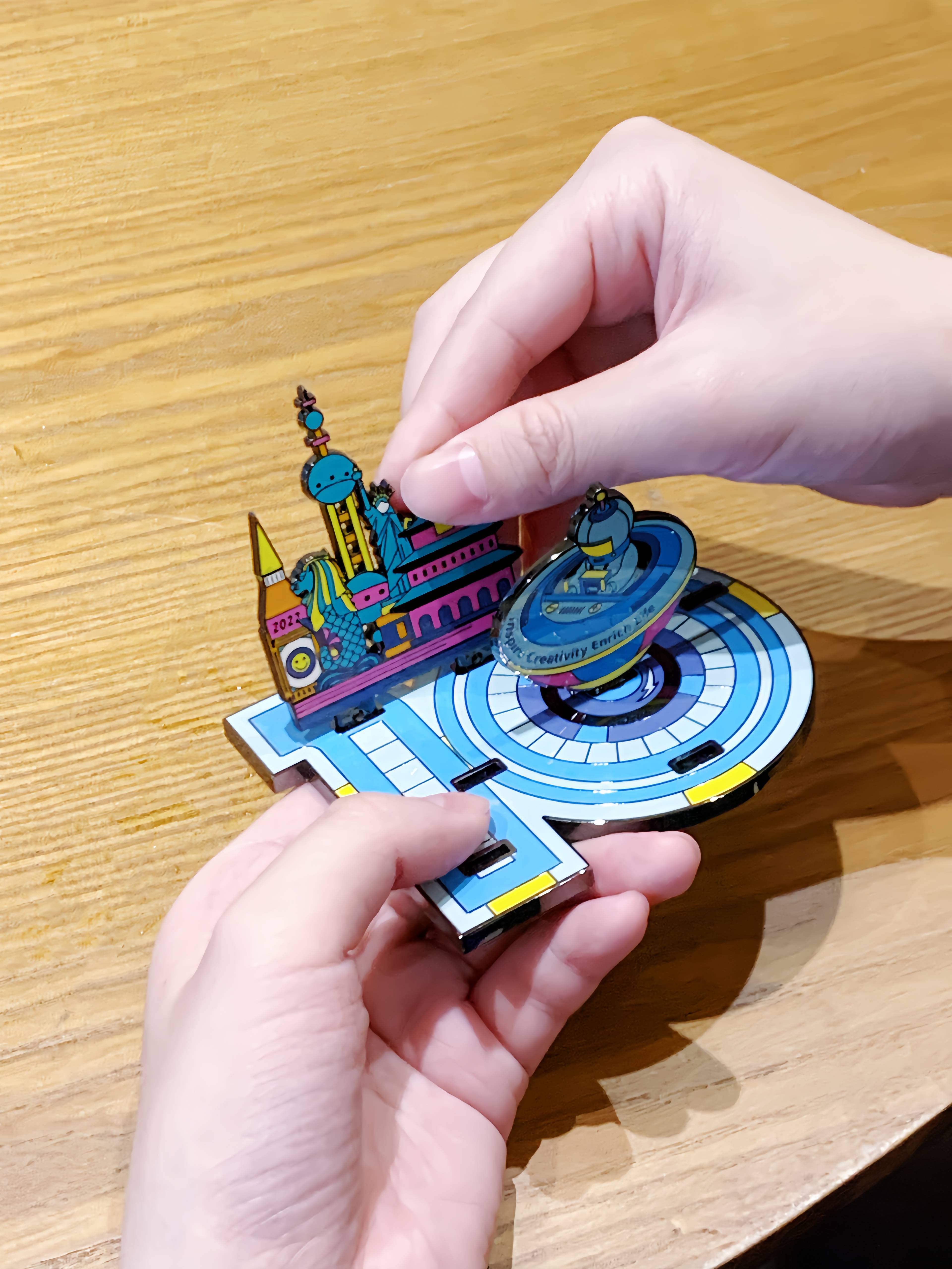 Custom Enamel Badge Service