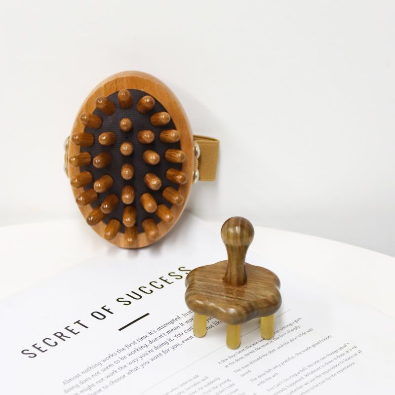  Natural Wooden Comb for Luxury Hotel's Guest Wellness Program &ndash; Custom Logo & Bulk Delivery Across Singapore, Malaysia, Thailand