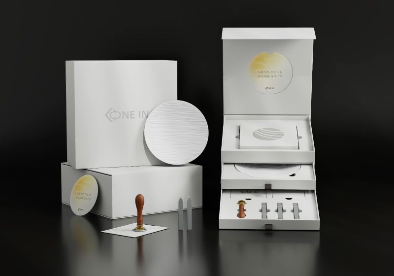  Three-Layer Romantic Gift Box for Luxury Hotel's VIP Wedding Package &ndash; Custom Seal & Bulk Delivery Across Singapore, Malaysia, Thailand