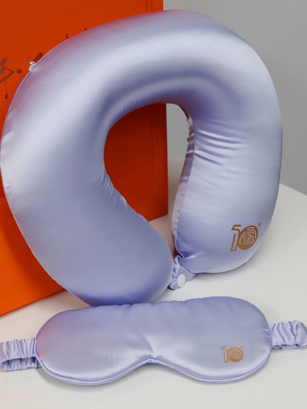  Silk Comfort Gift Set for Global Bank's Mid-Autumn Client Campaign &ndash; Custom Embroidery & Bulk Delivery Across Singapore, Malaysia, Thailand