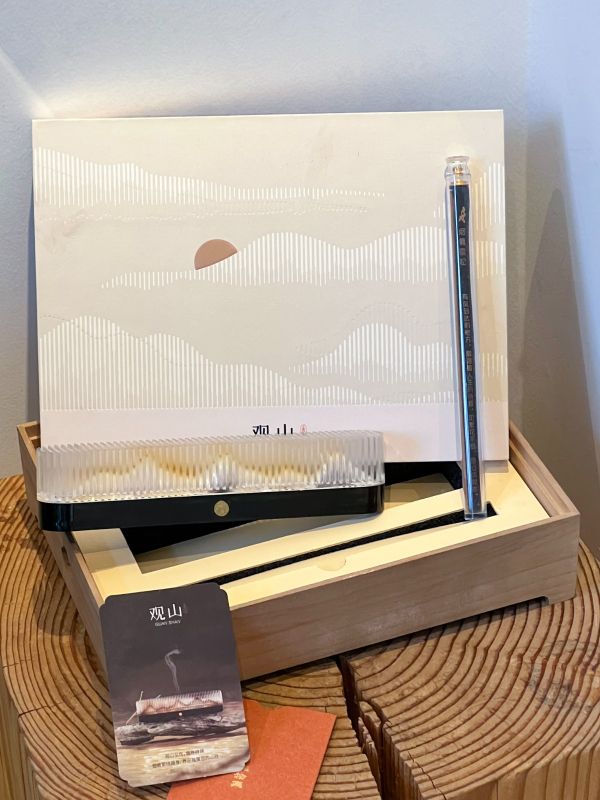 How a Singapore Wellness Brand Used Chinese Incense Sets as Client Gifts & Staff Souvenirs