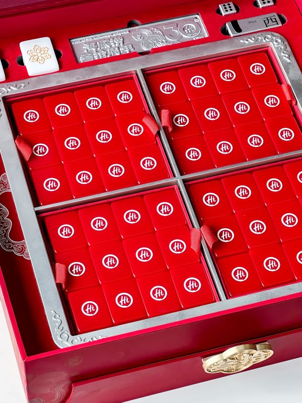  How a Singapore Restaurant Group Used Haidilao Mahjong Sets as Client Gifts & Brand Story Tools