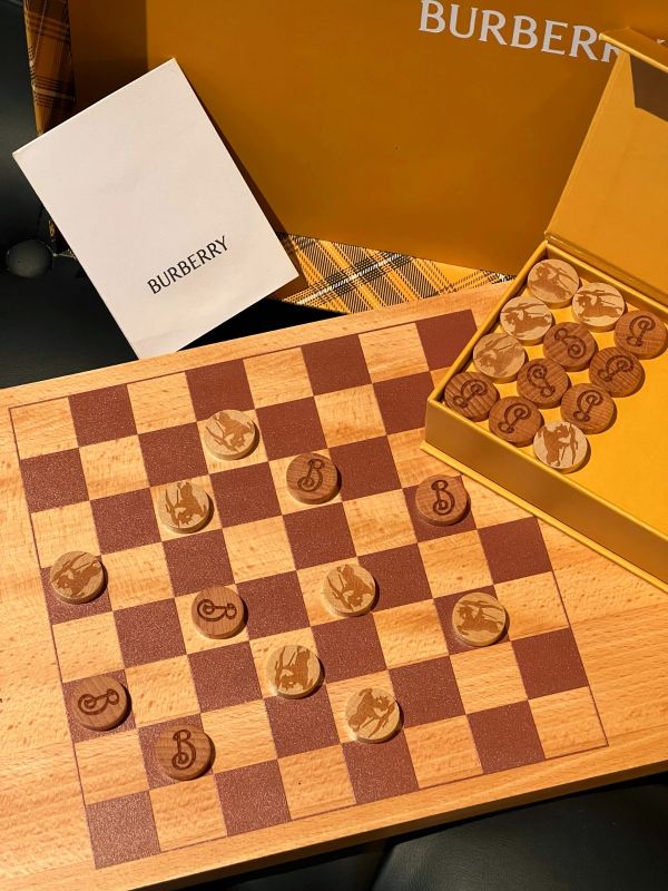 Bulk Burberry Chess Corporate Gift Set