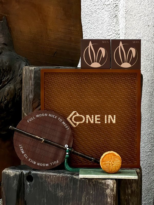 How a Singapore Tea House Used Custom Bamboo Mid-Autumn Gifts for VIP Appreciation and Brand Heritage