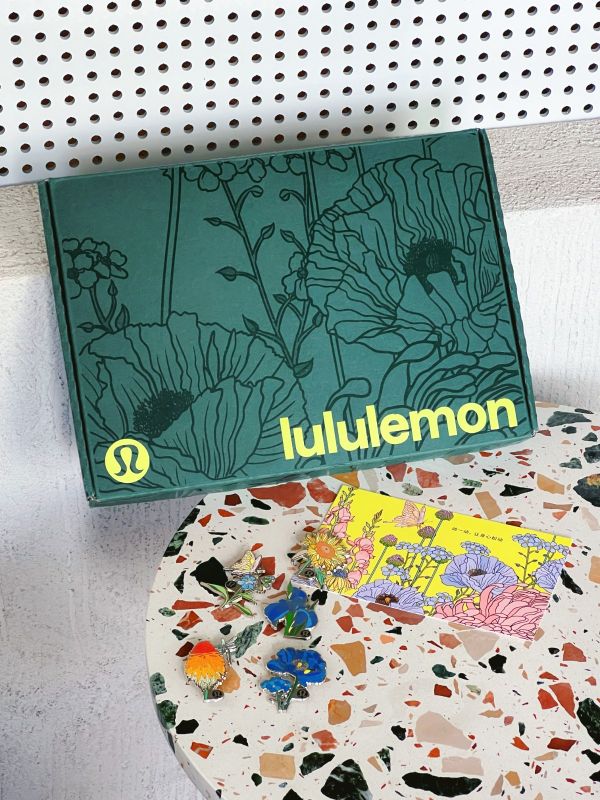 Wellness Botanical Pin Corporate Gift