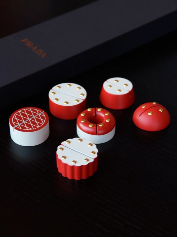 How a Singapore Ad Agency Used Custom PRADA Note Clips for Client Appreciation and Brand Storytelling