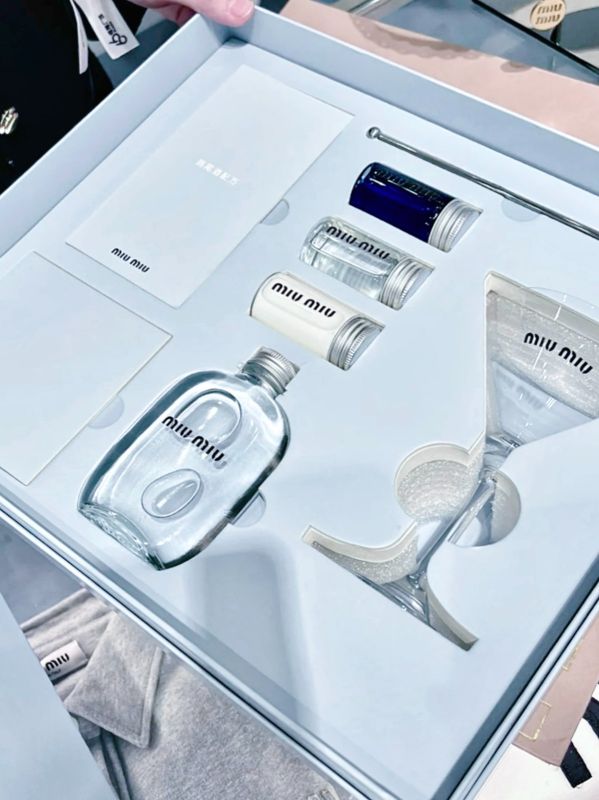 How a Singapore Rooftop Bar Used Custom Miu Miu Cocktail Gifts for VIP Appreciation and Anniversary Celebrations