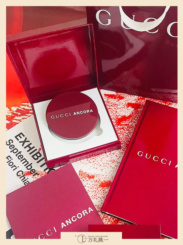 Custom GUCCI Ancora Red Gift Box Set