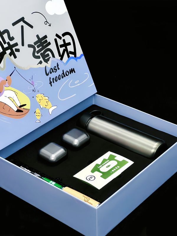  Custom Fishing Gift Box as Premium Corporate Gift for Retreats & Annual Dinner in Singapore & Malaysia