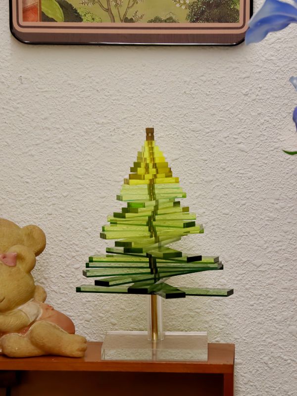 Low MOQ Custom Acrylic Christmas Tree Supplier