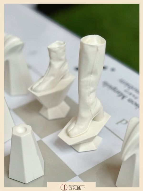  Custom Minimalist White Chess Sets for Singapore Art Museum's VIP Gala &ndash; Artistic Corporate Gift Case Study