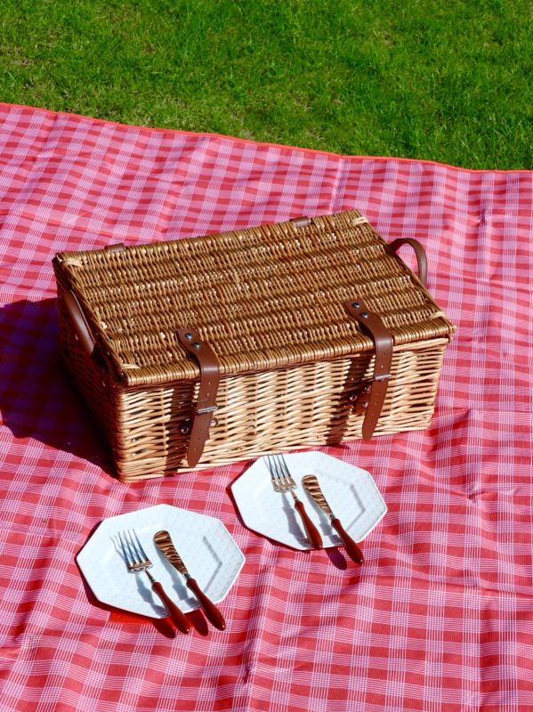  Custom Picnic Gift Box as Premium Corporate Gift for Retreats & Annual Dinner in Singapore & Malaysia