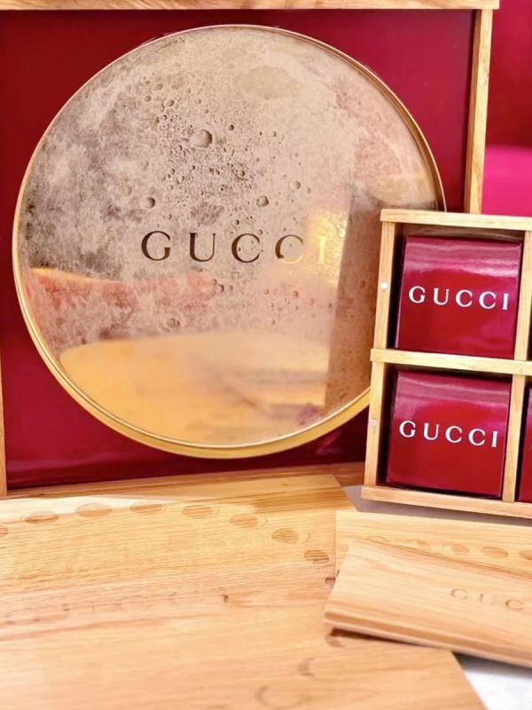 Gucci Moon Hamper | Premium Corporate Door Gift