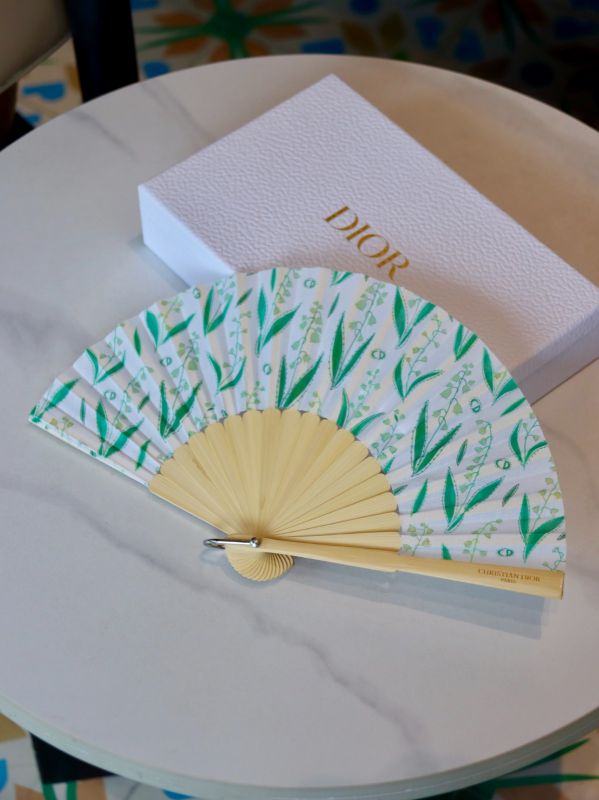 Dior Lily Fan Luxury Gift Set