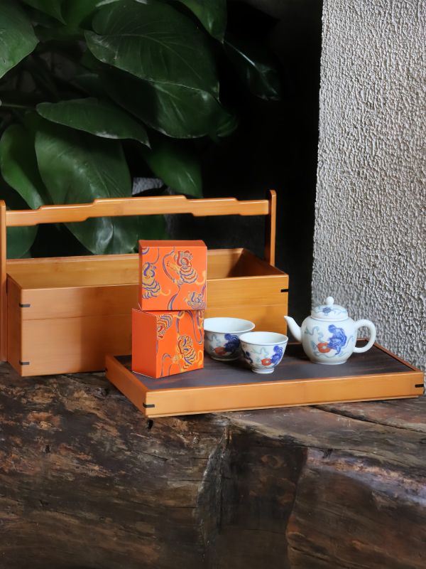 Sustainable Wooden Tea Gift