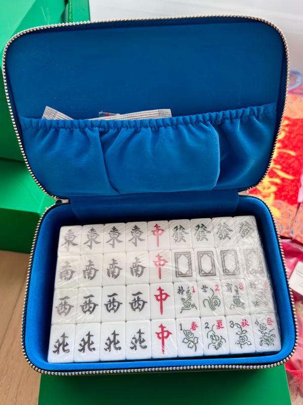 LA MER Custom Mahjong Service