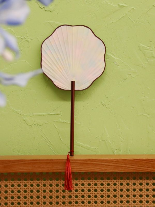 Low MOQ Embroidered Silk Fan