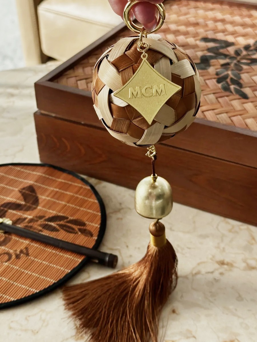 Custom Bamboo Weaving Gift